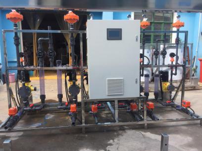 PLC加藥設(shè)備