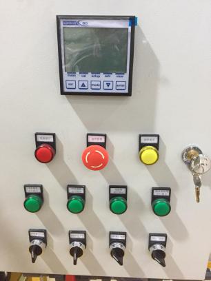 三桶循環(huán)水加藥設(shè)備