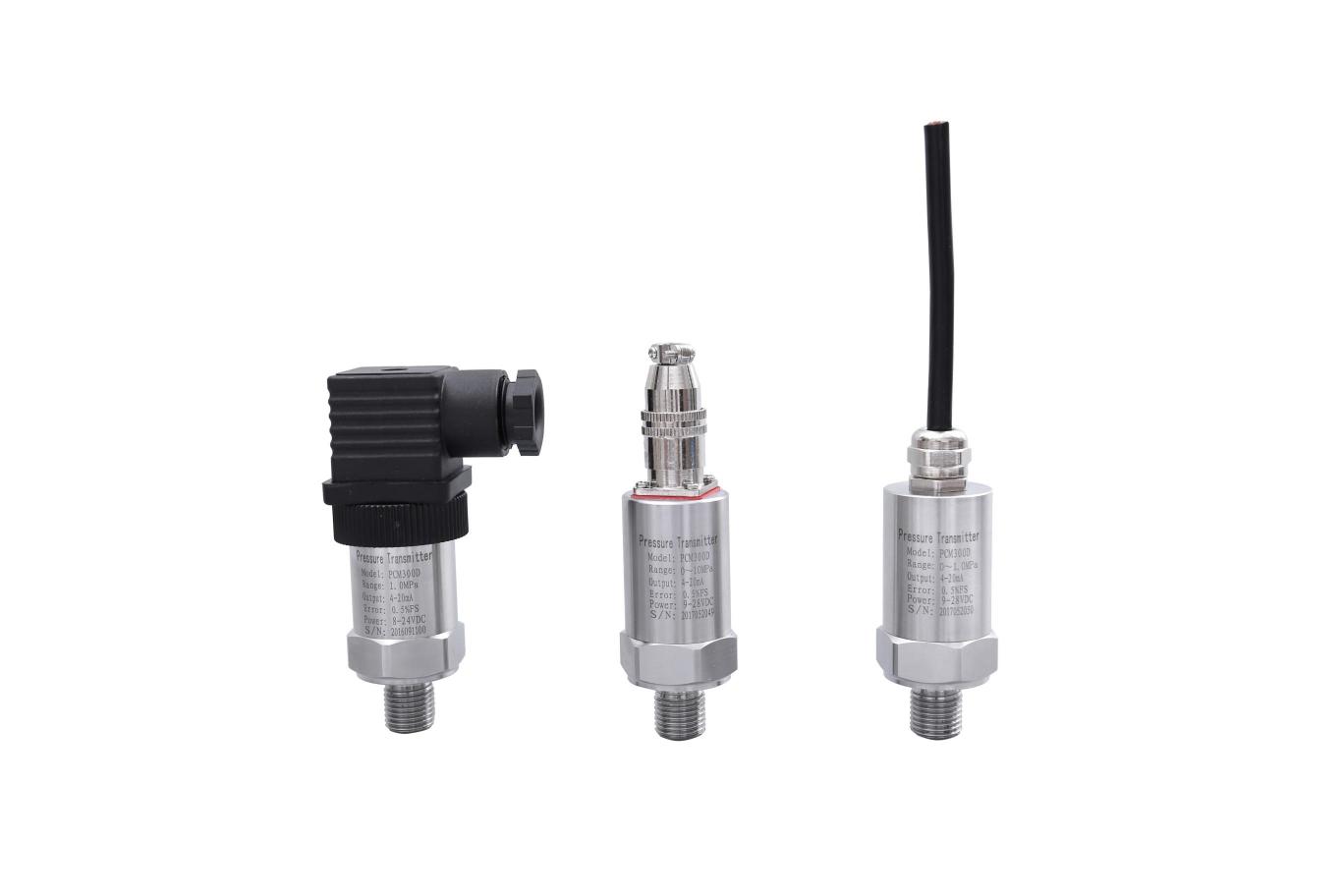 PCM300系列壓力變送器為不銹鋼圓筒外殼，采用直接引線或國際通用的DIN43650赫斯曼接線盒。外殼防護等級高，因為其精巧的外形，主要適用于室內及機械設備的配套上，廣泛應用于對各種氣體、液體和蒸汽的壓力、液位的自動化檢測和控制中，測量范圍廣、精度高、穩定性好、性能可靠、安裝使用方便等特點，具有反向極性保護、防雷擊性能好，抗射頻干擾能力強。該產品廣泛應用于石油、化工、冶金、航空、航天、醫療設備、車輛、制冷機、壓縮機等行業的過程控制及測量。