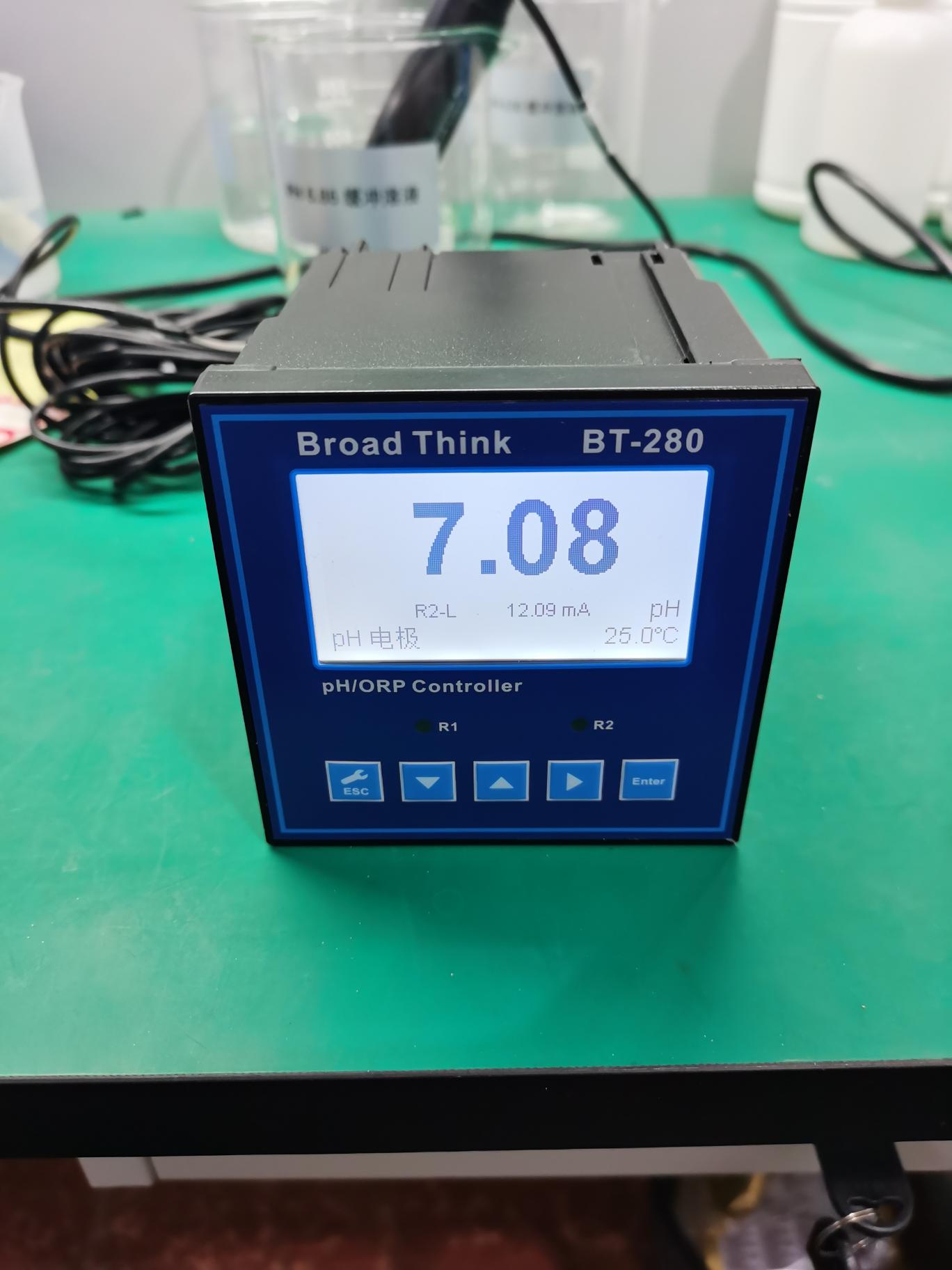 特價(jià)PH計(jì)BT-280型-在線PH水質(zhì)自動(dòng)分析儀、國(guó)產(chǎn)PH測(cè)試儀廠家 - 上海闊思官網(wǎng) 特價(jià)PH計(jì)BT-280型在線PH水質(zhì)自動(dòng)分析儀